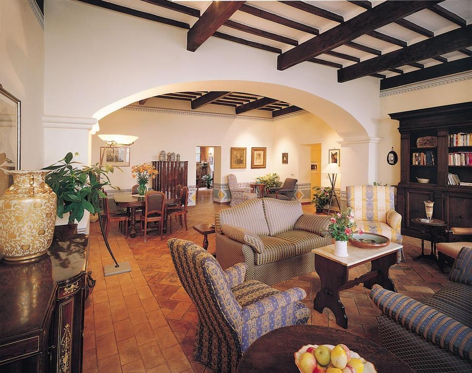 Palazzina Cesira Bed and Breakfast Montalcino Buitenkant foto