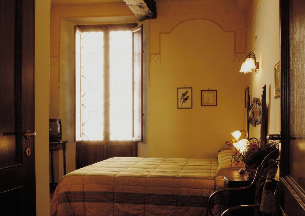 Palazzina Cesira Bed and Breakfast Montalcino Buitenkant foto