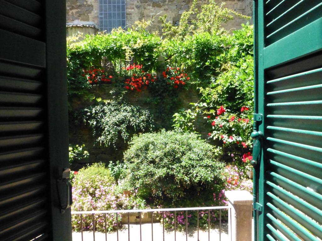 Palazzina Cesira Bed and Breakfast Montalcino Buitenkant foto